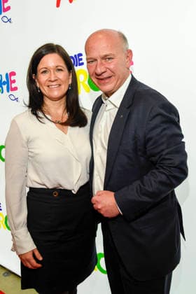 ABB Berlins Governing Mayor Kai Wegner CDU with Education Senator Katharina Guenther Wuensch as guests at the celebration of 30 years of Die Arche on 25 11 2025 in Berlin The association Die Arche Christliches Kinder und Jugendwerk e V the association was founded in 1995 in Berlin Hellersdorf, which is committed to fighting child poverty in Germany Berlin Germany