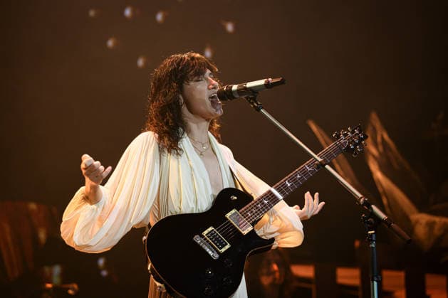 Music Concert - Elisa - Palasport 2025 Elisa performs live at concert of Palasport 2025 Tour on November 25, 2025 at Palazzo dello Sport in Rome, Italy Rome Palazzo dello Sport Italy Copyright: xRobertoxBettacchix xLiveMediax LPM_2160564