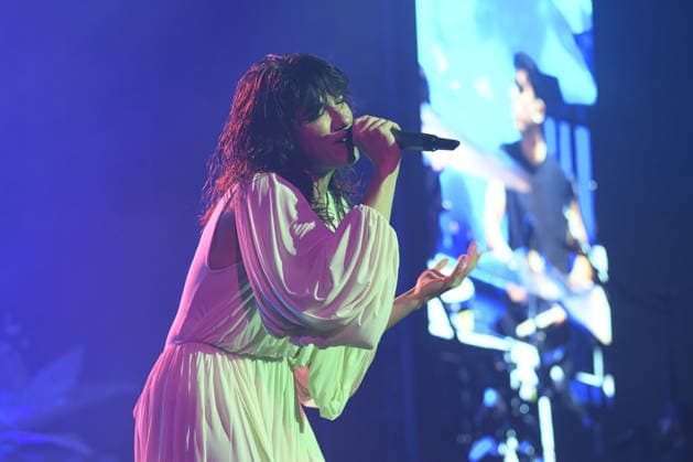 Music Concert - Elisa - Palasport 2025 Elisa performs live at concert of Palasport 2025 Tour on November 25, 2025 at Palazzo dello Sport in Rome, Italy Rome Palazzo dello Sport Italy Copyright: xRobertoxBettacchix xLiveMediax LPM_2160649