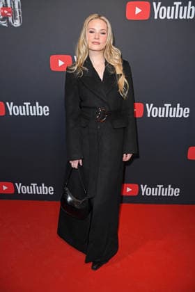 Esther Graf on the red carpet at the YOUTUBE MUSIC AWARD DINNER at Grill Royal in Berlin on 25 11 2025