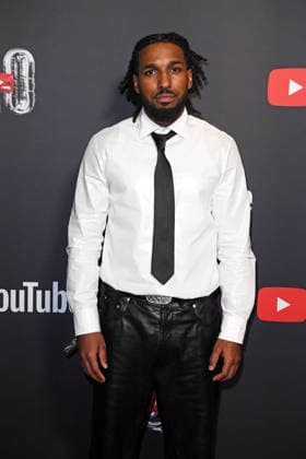 Reezy Raheem Heid on the red carpet at the YOUTUBE MUSIC AWARD DINNER at Grill Royal in Berlin on 25 11 2025
