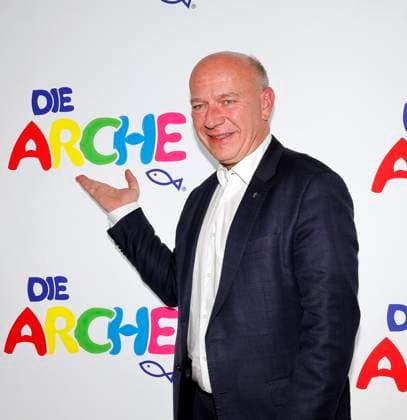 Berlins Governing Mayor Kai Wegner at the celebration of 30 years of Die Arche in Berlin