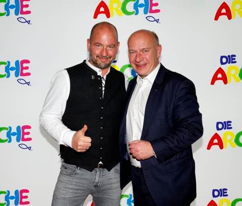 Björn Schwarz, Kai Wegner at the celebration of 30 years of Die Arche in Berlin