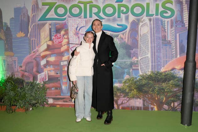 Zootropolis 2 green carpet in Rome, Italy - 25 Nov 2025 Julia Balzaretti (l) and Eleonora Abbagnato (r) attend the Disney movie premiere Zootropolis 2 green carpet at The Space Cinema Moderno. Rome Italy Copyright: xMarioxCartellix xSOPAxImagesx _DSC6451