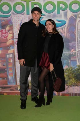 Zootropolis 2 green carpet in Rome, Italy - 25 Nov 2025 Gianluca Mancini (l) and Elisa Baggiani (r) attend the Disney movie premiere Zootropolis 2 green carpet at The Space Cinema Moderno. Rome Italy Copyright: xMarioxCartellix xSOPAxImagesx _DSC6508