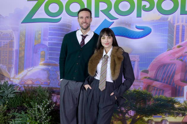 November 25, 2025, Rome, Italy: Andrea Zenga (l) and Rosalinda CannavÃ² (r) attend the Disney movie premiere Zootropolis 2 green carpet at The Space Cinema Moderno. Rome Italy - ZUMAs197 20251125_aaa_s197_154 Copyright: xMarioxCartellix