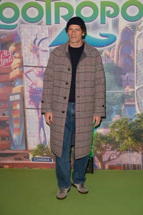November 25, 2025, Rome, Italy: Matteo Martari attends the Disney movie premiere Zootropolis 2 green carpet at The Space Cinema Moderno. Rome Italy - ZUMAs197 20251125_aaa_s197_184 Copyright: xMarioxCartellix
