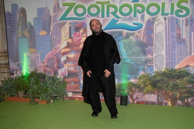 November 25, 2025, Rome, Italy: Giuliano Sangiorgi attends the Disney movie premiere Zootropolis 2 green carpet at The Space Cinema Moderno. Rome Italy - ZUMAs197 20251125_aaa_s197_211 Copyright: xMarioxCartellix