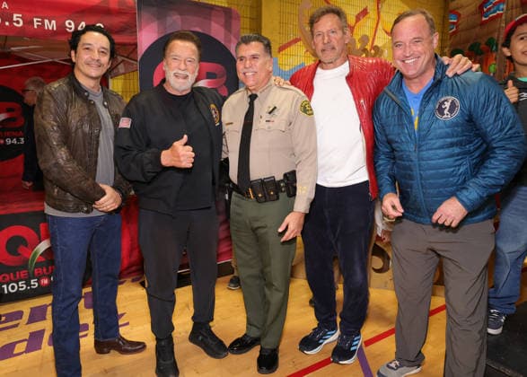 44th Annual Miracle on 1st Street Turkey Giveaway! 25 November 2025 . Los Angeles, California - Gabriel Luna, Governor Arnold Schwarzenegger, Sheriff Robert G. Luna, Ralf Moeller, Matt Iseman At 44th Annual Miracle on 1st Street Turkey Giveaway! held at The Hollenbeck Youth Center in Los Angeles., Credit:Sadou Faye Avalon United States, CA, Los Angeles, The Hollenbeck Youth Center  Copyright: xSadouxFayex xAvalonx 1054632062