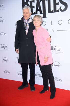 The Beatles Anthology Special Preview Screening Arrivals at BFI Southbank, London Simon Williams and Lucy Fleming attends The Beatles Anthology Special Preview Screening at BFI Southbank, London, England, UK on Tuesday 25 November, 2025., Credit:Justin Ng Avalon UK, England, London, BFI Southbank  Copyright: xJustinxNgx xAvalonx 1054620114