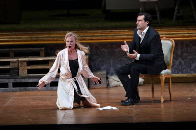 Vida Mikneviciute as Princess Fedora Romazov and Jonathan Tetelman as Count Loris Ipanov during the photo rehearsal for Fedora at the Deutsche Oper in Berlin, November 25, 2025 Melodramma in three acts by Umberto Giordano Musical direction John Fiore Staging Christof Loy Stage and costumes Herbert Murauer Premiere is on November 27, 2025 Deutsche Oper