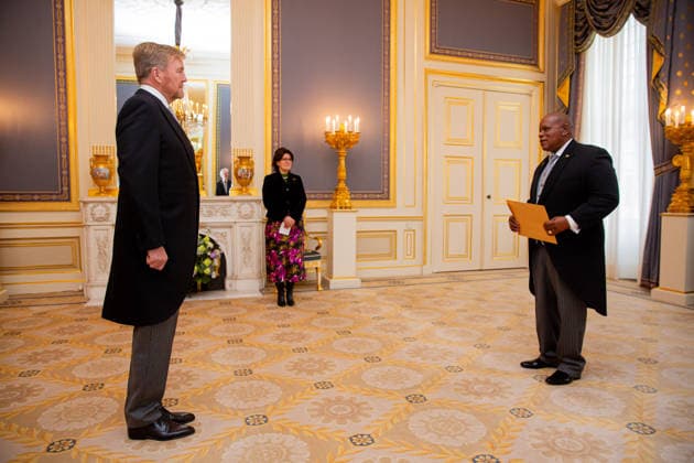 26-11-2025 Palace King Willem-Alexander during the credentials (geloofsbrieven) of the Ambassador of the Republic of Suriname, His Excellency R. W. Panka, at palace Noordeinde in The Hague. Â  Copyright: xPPEx