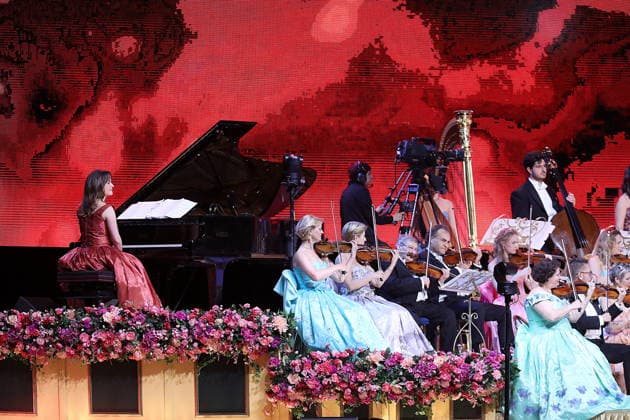 Croatia, Zagreb, 261125. Concert Andre Rieu and Johann Strauss Orchestra held at Arena Zagreb. Photo: Ranko Suvar CROPIX Copyright: xxRankoxSuvarx andre_rieu17-261125