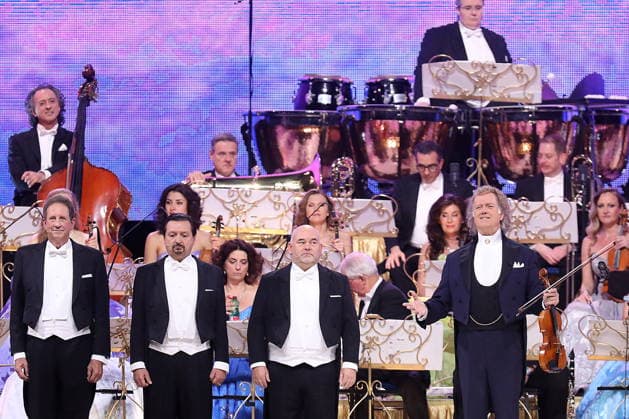 Croatia, Zagreb, 261125. Concert Andre Rieu and Johann Strauss Orchestra held at Arena Zagreb. Photo: Ranko Suvar CROPIX Copyright: xxRankoxSuvarx andre_rieu35-261125