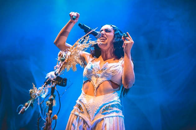 November 26, 2025, Napoli, Italy: The Italian singer writer Carola Moccia better known as La Nina performs live at the PalaPartenope during her Furesta Europa Tour 2025. Napoli Italy - ZUMAs197 20251126_aaa_s197_173 Copyright: xPaolaxVisonex