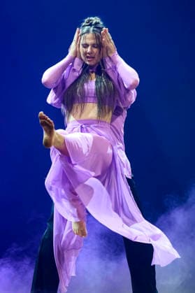 Ann-Kathrin Bendixen und Zsolt Sandor Cseke bei Let s Dance - Die Live-Tour 2025 in der ZAG Arena. Hannover, 25.11.2025 Foto:xU.xStammx xFuturexImagex dance_5127
