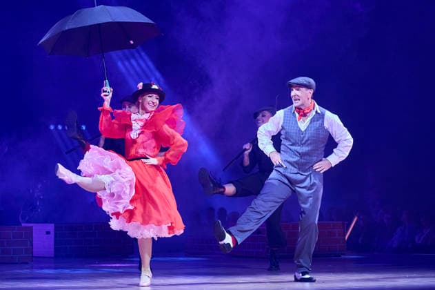 Mark Keller und Kathrin Menzinger bei Let s Dance - Die Live-Tour 2025 in der ZAG Arena. Hannover, 25.11.2025 Foto:xU.xStammx xFuturexImagex dance_5149