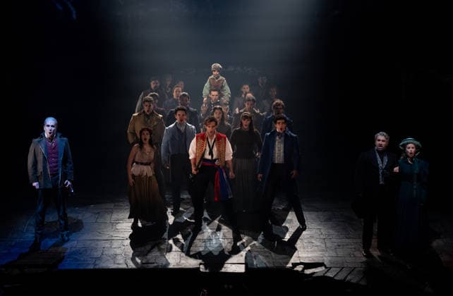 A photocall of the musical Les Miserables Several actors during the photocall of the musical Les Miserables, at the Teatro Apolo, on November 27, 2025, in Madrid Spain This revamped version of Cameron Mackintoshs classic musical has been produced by ATG Entertainment to coincide with the celebration of the 40th anniversary of its premiere in London The classic tale by Victor Hugo on which the musical is based tells the story of Jean Valjean, an ex-convict who seeks redemption after his release from prison 27 NOVEMBER 2025 Madrid Madrid Madrid Spain  Copyright: xEduardoxParrax 7130427