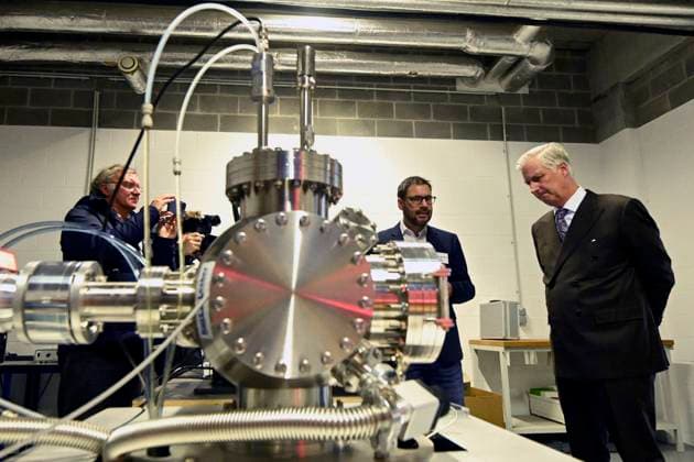 King Philippe visits the Materia Nova Research Centre in Mons MONS, BELGIUM - NOVEMBER 27 : King Philippe visits the Materia Nova Research Centre in Mons (an accelerator of responsible innovation that facilitates technology transfer between fundamental research and industry to promote energy transition and the deployment of the circular economy) on November 27, 2025 in Mons, Belgium, 27 11 2025 Mons Belgium  Copyright: xDidierxLebrunx
