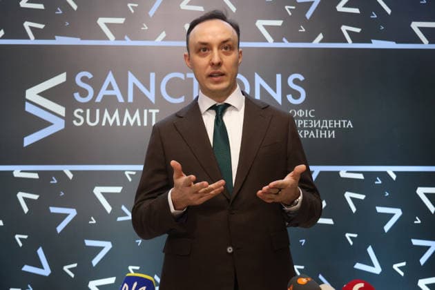Advisor and Commissioner of the President of Ukraine for Sanctions Policy Vladyslav Vlasiuk briefs the press during the Sanctions Summit in Kyiv, Ukraine, November 27, 2025. The summit convenes over 60 sanctions policy officials from the European Union, the United States, and Canada. Discussions focus on critical issues, including the shadow fleet, energy, financial restrictions, sanctions circumvention, and the operations of Russia’s military-industrial complex. (Photo by Pavlo Bahmut Ukrinform) Inaugural Sanctions Summit underway in Kyiv Copyright: xPavloxBahmutx
