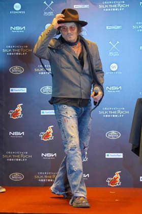 Johnny Depp at a press conference for his exhibition A Bunch of Stuff Tokyo at NEWoMan Takanawa Tokyo, 27 11 2025 Foto:xK.xNarax xFuturexImagex depp_5109