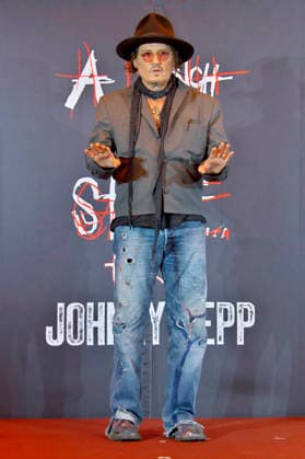 Johnny Depp at a press conference for his exhibition A Bunch of Stuff Tokyo at NEWoMan Takanawa Tokyo, 27 11 2025 Foto:xK.xNarax xFuturexImagex depp_5113