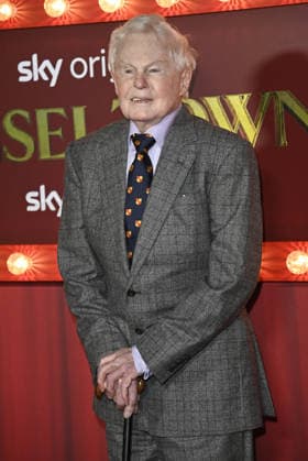 Tinsel Town world premiere, Vue Leicester Square, London, UK, 27 November 2025 Derek Jacobi at the world premiere of Tinsel Town, Vue Leicester Square, London, UK, 27 November 2025., Credit:Justin Ng Avalon United Kingdom, London  Copyright: xJustinxNgx xAvalonx 1054989308