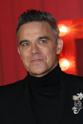 . 27 11 2025. London, United Kingdom. Robbie Williams arriving at the Tinsel Town premiere in London.  xStephenxLockx xi-Imagesx IIM-26418-0005