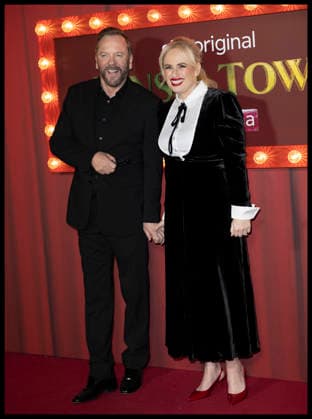 . 27 11 2025. London, United Kingdom. Kiefer Sutherland and Rebel Wilson at the Tinsel Town premiere in London.  xStephenxLockx xi-Imagesx IIM-26418-0031