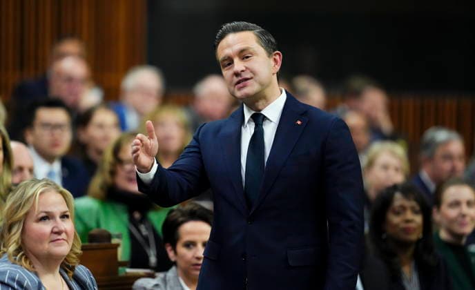 November 27, 2025, Ottawa, On, Canada: Conservative Leader Pierre Poilievre asks a question during question period in the House of Commons on Parliament Hill in Ottawa on Thursday, Nov. 27, 2025. Ottawa Canada  - ZUMAc35_ 20251127_zaf_c35_077 Copyright: xSeanxKilpatrickx