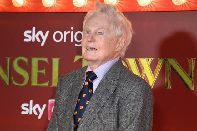 Tinsel Town World Premiere at Vue, Leicester Square, London, UK Derek Jacobi attends The Tinsel Town World Premiere at Vue, Leicester Square in London, England, UK on Thursday 27 November, 2025., Credit:Justin Ng Avalon UK, England, London, Vue, Leicester Square Copyright: xJustinxNgx xAvalonx 1055029935