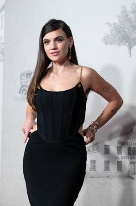 Premiere of the TV show Las hijas de la criada in Madrid, Spain - 27 Nov 2025 Martina Carini attends the premiere of the TV show Las hijas de la criada at the Callao cinema in Madrid. Madrid Spain Copyright: xAtilanoxGarciax xSOPAxImagesx photo01589