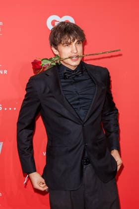 Award 27 GQ Men of the Year Award 2025 Giuliano Poplawski at the 27 GQ Men of the Year Award at the Metropol on 27 11 2025 inBerlin Copyright: xEventpressxKochanx