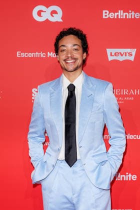 Award 27 GQ Men of the Year Award 2025 Aurel Mertz at the 27 GQ Men of the Year Award at the Metropol on 27 11 2025 inBerlin Copyright: xEventpressxKochanx