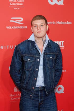 Award 27 GQ Men of the Year Award 2025 Yung Lean at the 27 GQ Men of the Year Award at the Metropol on 27 11 2025 inBerlin Copyright: xEventpressxKochanx