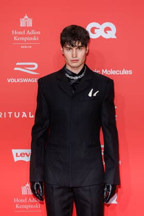 Award 27 GQ Men of the Year Award 2025 Moritz Hau at the 27 GQ Men of the Year Award at the Metropol on 27 11 2025 inBerlin Copyright: xEventpressxKochanx