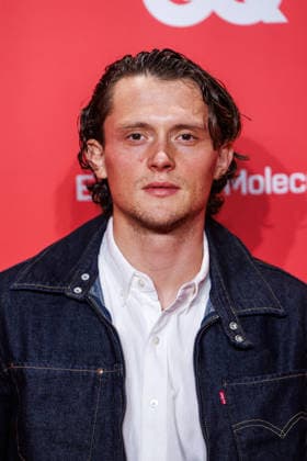 Award 27 GQ Men of the Year Award 2025 Fabian Reese at the 27 GQ Men of the Year Award at the Metropol on 27 11 2025 inBerlin Copyright: xEventpressxKochanx
