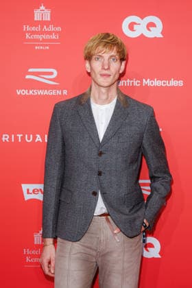 Award 27 GQ Men of the Year Award 2025 Paul Boche at the 27 GQ Men of the Year Award at the Metropol on 27 11 2025 inBerlin Copyright: xEventpressxKochanx