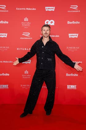 Award 27 GQ Men of the Year Award 2025 Thore Schölermann at the 27 GQ Men of the Year Award at the Metropol on 27 11 2025 inBerlin Copyright: xEventpressxKochanx