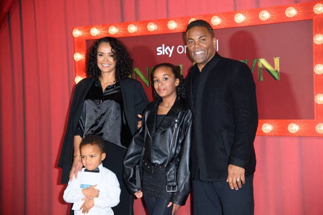 Tinsel Town World Premiere at Vue, Leicester Square, London, UK Ray Fearon and family attends The Tinsel Town World Premiere at Vue, Leicester Square in London, England, UK on Thursday 27 November, 2025., Credit:Justin Ng Avalon UK, England, London, Vue, Leicester Square  Copyright: xJustinxNgx xAvalonx 1055044212