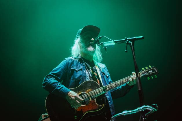 J Masics Konzert in Glasgow J Masics supporting My Bloody Valentine at the Ovo Hydro in Glasgow on 27 November 2025. J Masics supporting My Bloody Valentine performing at the Ovo Hydro in Glasgow on 27 November 2025. Joseph Donald Mascis Jr., better known as J Mascis, is an American musician who is the singer, guitarist and main songwriter for the alternative rock band Dinosaur Jr., Credit:Adam Hampton-Matthews Avalon  Copyright: xAdamxHampton-Matthewsx xAvalonx 1055053152