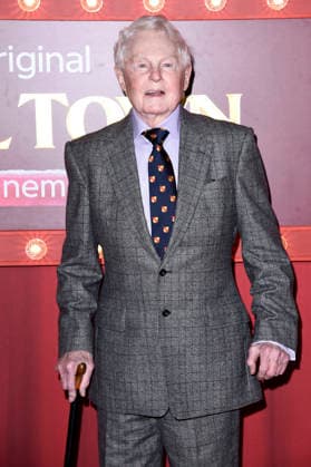 Derek Jacobi at the premiere of the Sky film Tinsel Town The Wonder of Stoneford at the Vue Cinema West End London, 27 11 2025 Foto:xS.xVasx xFuturexImagex tinsel_5174