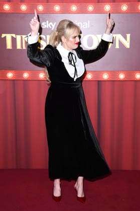 Rebel Wilson at the premiere of the Sky film Tinsel Town The Wonder of Stoneford at Vue Cinema West End London, 27 11 2025 Foto:xS.xVasx xFuturexImagex tinsel_5194