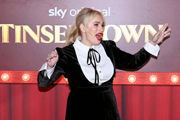 Rebel Wilson at the premiere of the Sky film Tinsel Town The Wonder of Stoneford at Vue Cinema West End London, 27 11 2025 Foto:xS.xVasx xFuturexImagex tinsel_5209