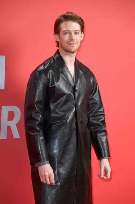 Joe Alwyn at the 27th GQ Men of the Year Awards 2025 at Metropol Berlin, 27 11 2025 Foto:xN.xKubelkax xFuturexImagex gq_berlin_5108