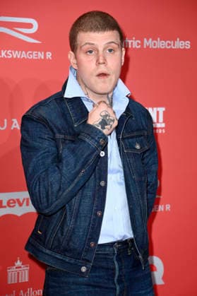 Yung Lean at the 27th GQ Men of the Year Awards 2025 at Metropol Berlin, 27 11 2025 Foto:xN.xKubelkax xFuturexImagex gq_berlin_5124