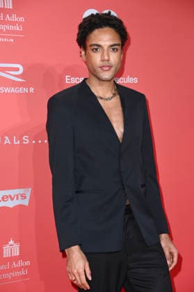 Lamin Leroy Gibba at the 27th GQ Men of the Year Awards 2025 at Metropol Berlin, 27 11 2025 Foto:xN.xKubelkax xFuturexImagex gq_berlin_5198