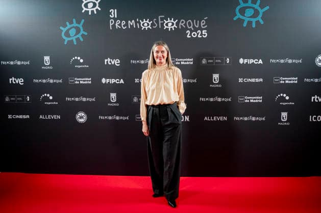 Forque Awards Photocall in Madrid Emma Lustres receives the Gold Medal of the Forqué Awards 2025 Producer Emma Lustres, poses at the photocall, at the Antigua Fábrica de Cerveza El Águila, on November 28, 2025, in Madrid Spain Noted for promoting relevant titles of Spanish cinema and co-founding Vaca Films, a benchmark in independent fiction Receives the Gold Medal for her decisive role in production, her vision of the future and her active defense of producers rights NOVEMBER 28, 2025 A Pé Madrid Madrid Madrid Spain  Copyright: xA.xPÃ rezxMecax 7132653