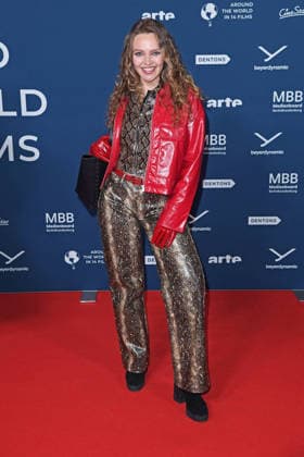 Marie von Bose at the festival opening of AROUND THE WORLD IN 14 FILMS at the cinema in the Kulturbrauerei in Berlin on 28 11 2025