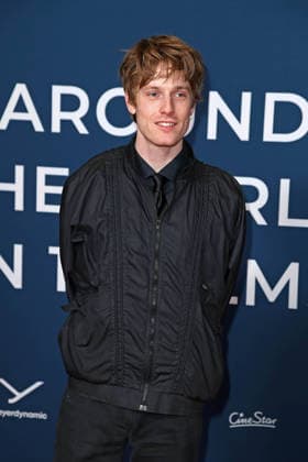Louis Hofmann at the festival opening of AROUND THE WORLD IN 14 FILMS at the cinema in the Kulturbrauerei in Berlin on 28 11 2025